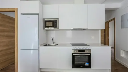 Rooms in Madrid Carabanchel - photo 9