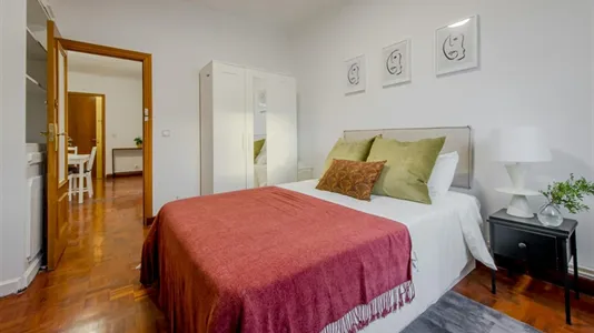 Rooms in Madrid Chamartín - photo 4