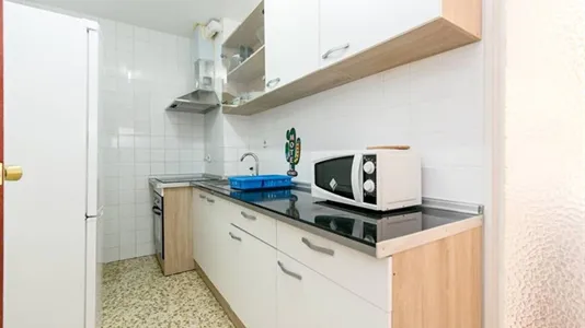 Rooms in Granada - photo 10