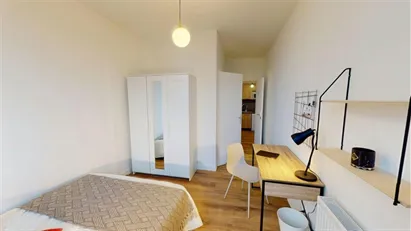 Room for rent in Nanterre, Île-de-France
