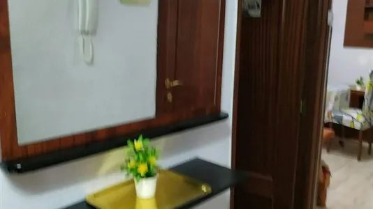 Rooms in Jaén - photo 5