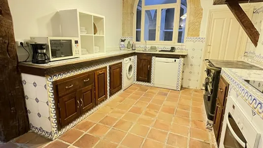 Rooms in Bilbao - photo 8