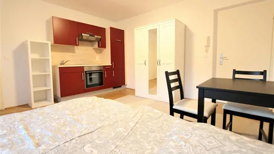 Apartments in Vienna Favoriten - photo 1