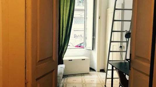 Rooms in Napoli Municipalità 2 - photo 5