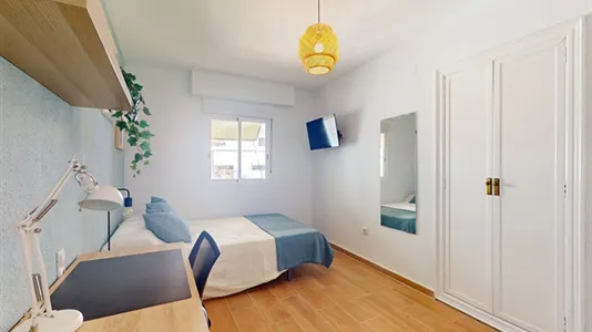 Rooms in Valencia Ciutat Vella - photo 5