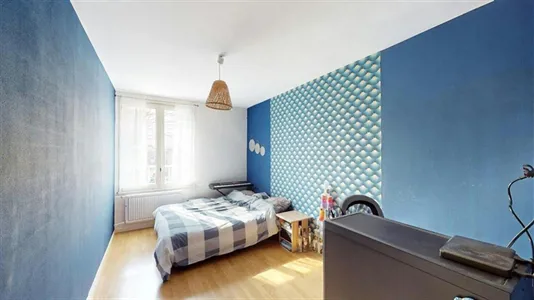 Rooms in Grenoble - photo 3