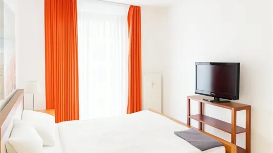 Rooms in Location is not specified - photo 1