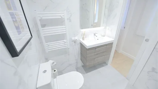 Rooms in Bilbao - photo 7