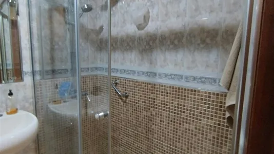 Rooms in Córdoba - photo 5