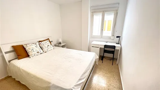 Rooms in Tavernes Blanques - photo 7