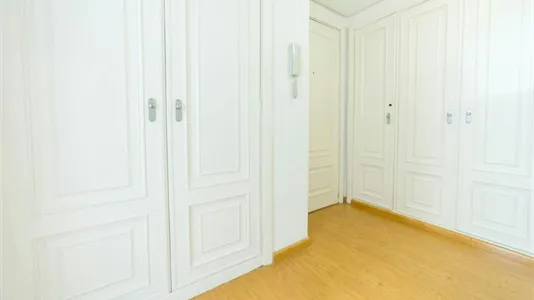 Rooms in Valencia Ciutat Vella - photo 5