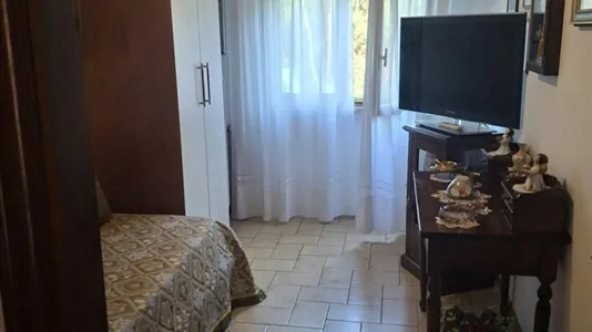 Rooms in Roma Municipio V – Prenestino/Centocelle - photo 2