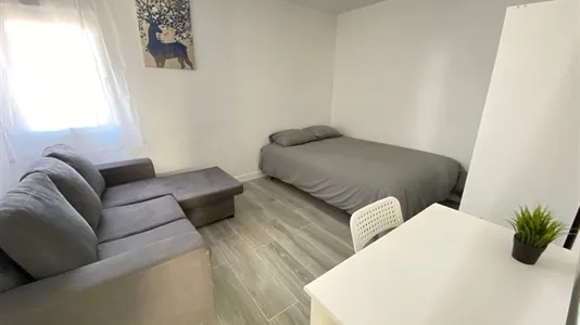 Rooms in Madrid Hortaleza - photo 5