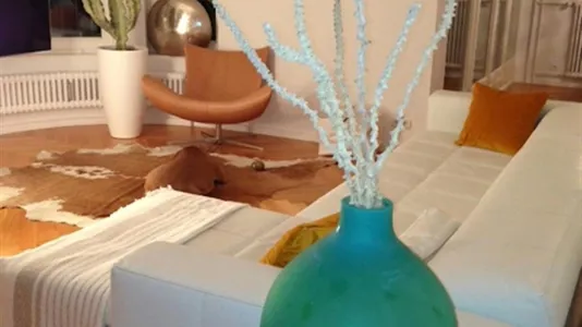 Apartments in Berlin Charlottenburg-Wilmersdorf - photo 1