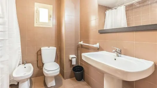 Rooms in Valencia Ciutat Vella - photo 4