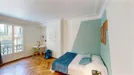 Room for rent, Paris 5ème arrondissement - Latin Quarter, Paris, &lt;span class=&quot;blurred street&quot; onclick=&quot;ProcessAdRequest(10332506)&quot;&gt;&lt;span class=&quot;hint&quot;&gt;See streetname&lt;/span&gt;[xxxxxxxxxxxxx]&lt;/span&gt;