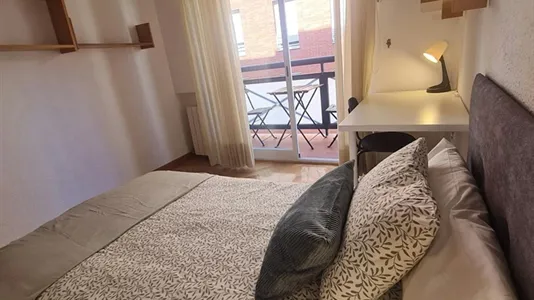 Rooms in Madrid Chamberí - photo 2