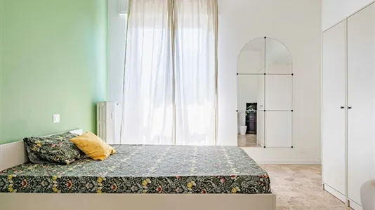 Rooms in Cinisello Balsamo - photo 2