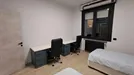 Room for rent, Padua, Veneto, &lt;span class=&quot;blurred street&quot; onclick=&quot;ProcessAdRequest(12858445)&quot;&gt;&lt;span class=&quot;hint&quot;&gt;See streetname&lt;/span&gt;[xxxxxxxxxxxxx]&lt;/span&gt;