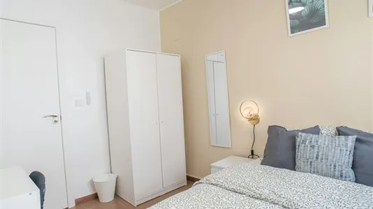 Rooms in Mislata - photo 6