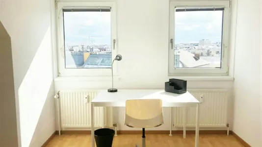 Rooms in Vienna Favoriten - photo 5