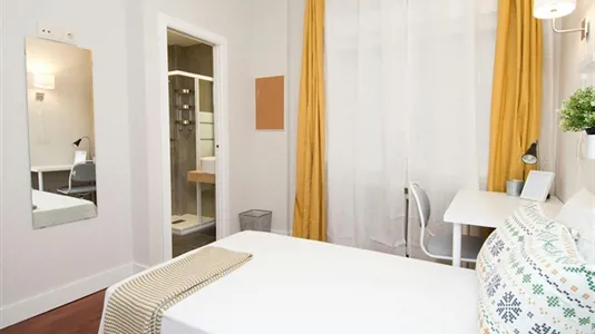 Rooms in Madrid Moncloa-Aravaca - photo 1