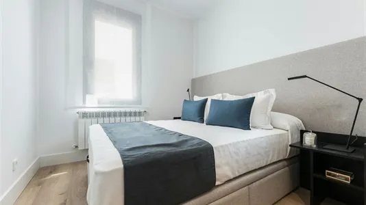 Apartments in Madrid Retiro - photo 8