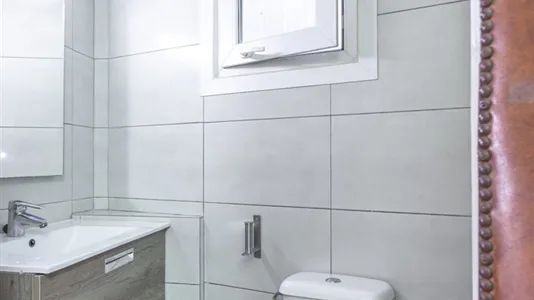 Rooms in Barcelona Ciutat Vella - photo 6