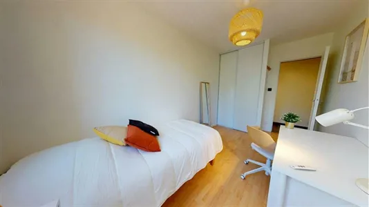 Rooms in Lyon - photo 2