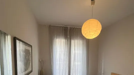 Rooms in Madrid Salamanca - photo 4