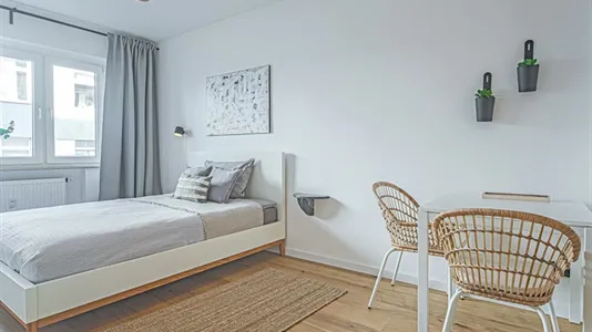 Apartments in Dusseldorf - photo 2