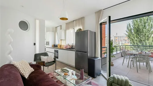 Rooms in Paris 15ème arrondissement - photo 2