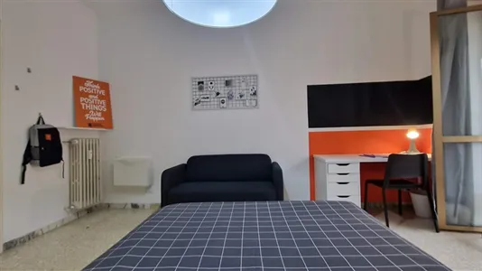 Rooms in Roma Municipio XIV – Monte Mario - photo 8