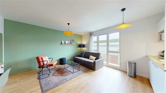 Apartments in L'Haÿ-les-Roses - photo 2