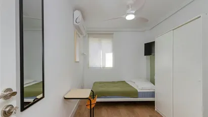 Room for rent in Alcalá de Henares, Comunidad de Madrid