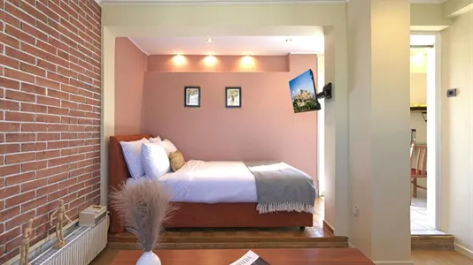 Apartments in Athens Ampelokipoi - photo 2