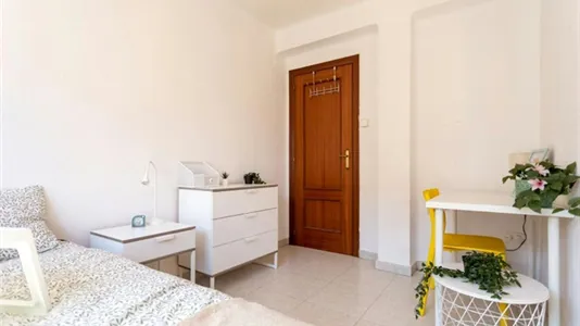 Rooms in Valencia Camins al Grau - photo 1