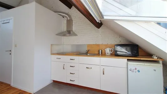 Rooms in Brussels Sint-Gillis - photo 10