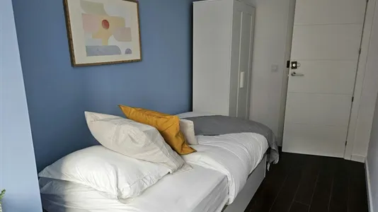 Rooms in el Camí de Vera - photo 10