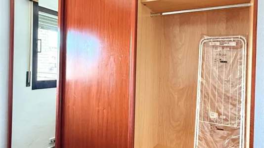 Rooms in Zaragoza - photo 9