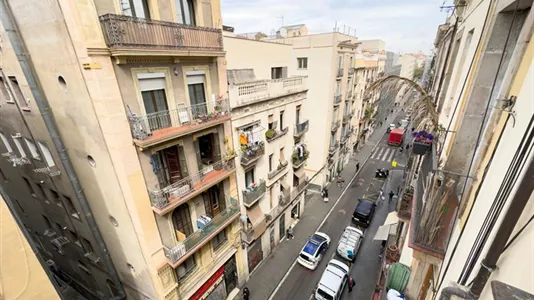 Rooms in Barcelona Ciutat Vella - photo 5