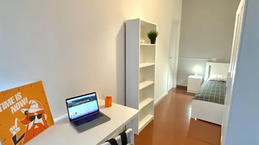 Rooms in Bari - photo 9