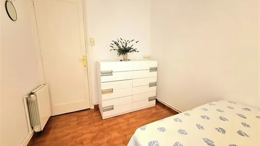 Rooms in Barcelona Sants-Montjuïc - photo 5