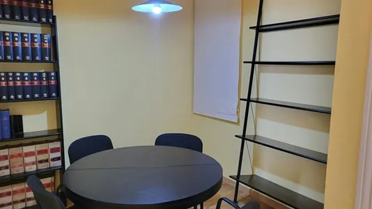 Rooms in Barcelona Eixample - photo 4