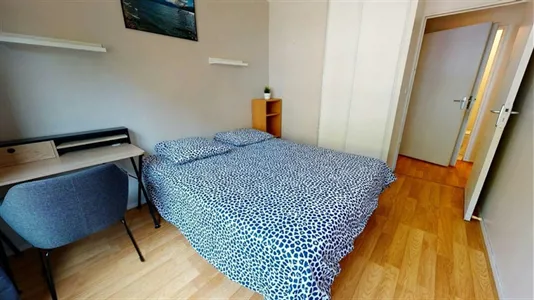 Rooms in Lyon - photo 3
