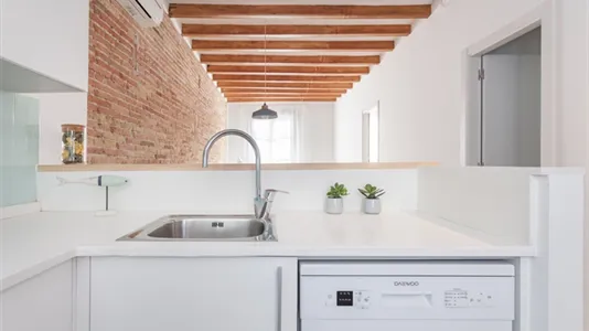 Apartments in Barcelona Ciutat Vella - photo 8