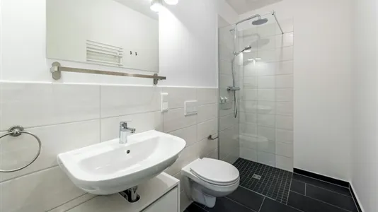 Rooms in Berlin Lichtenberg - photo 5
