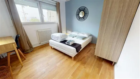 Rooms in Lyon - photo 2