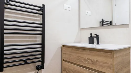Rooms in Madrid Carabanchel - photo 10