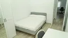 Room for rent, Málaga, Andalucía, &lt;span class=&quot;blurred street&quot; onclick=&quot;ProcessAdRequest(10561696)&quot;&gt;&lt;span class=&quot;hint&quot;&gt;See streetname&lt;/span&gt;[xxxxxxxxxxxxx]&lt;/span&gt;
